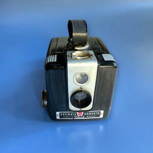 Kodak Brownie Hawkeye Flash Model Camera – Untested As-Is – Vintage Box Camera